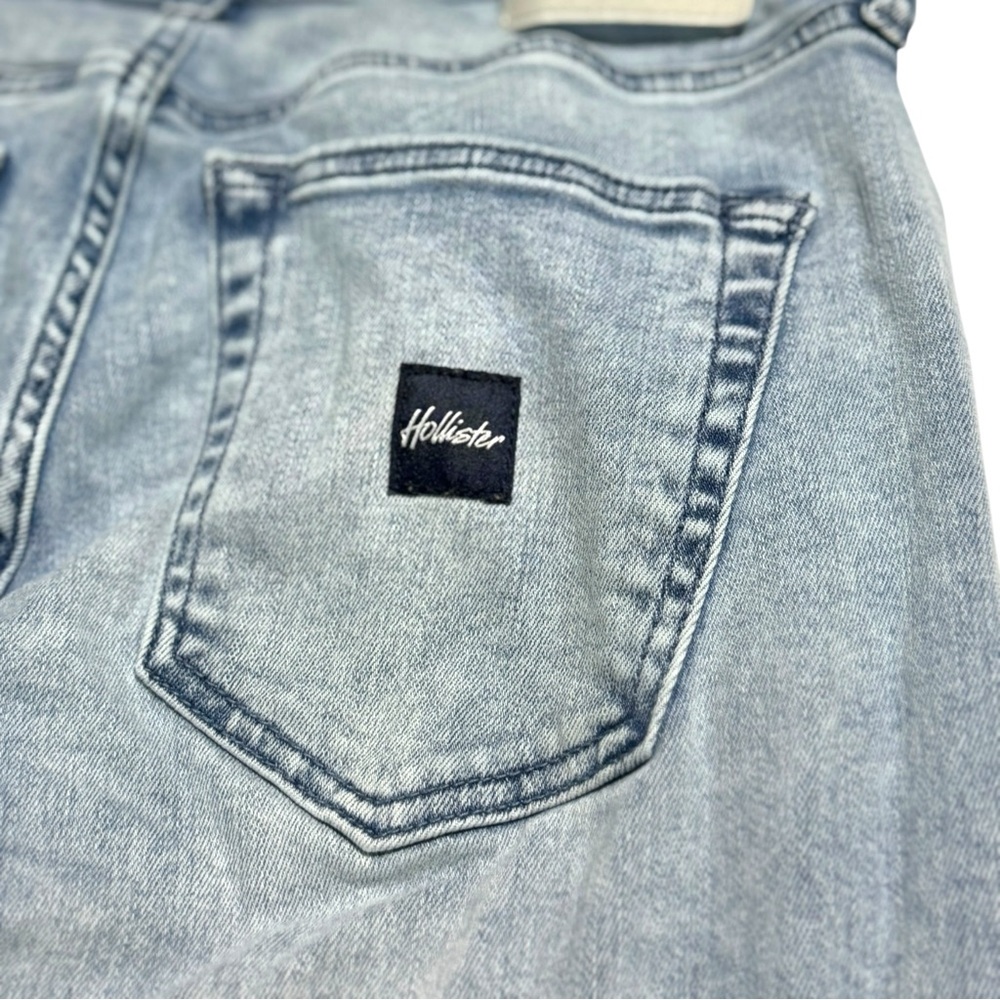 Hollister Light Blue Distressed Skinny Jeans - Picture 4 of 8